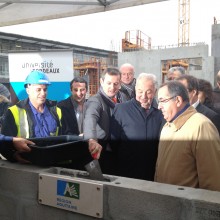 Erwan Bézard, Director of the Institute of Neurodegenerative diseases, laid the first stone of the last building of the Neurocampus project that will house IMN and the Interdisciplinary Institute for Neuroscience (IINS) at the end of 2016.